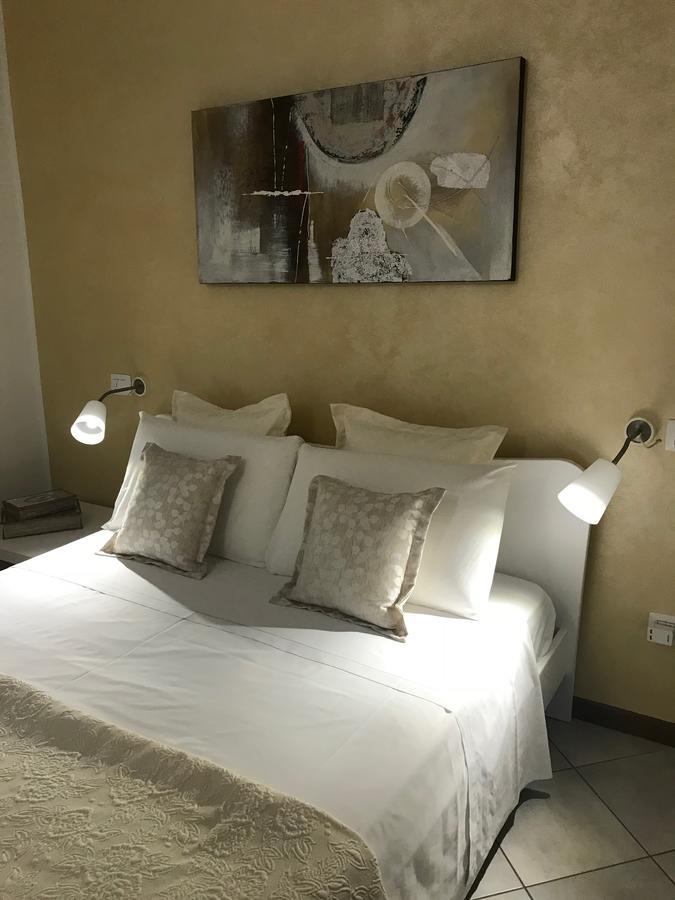 Suite House Mantova Exteriör bild