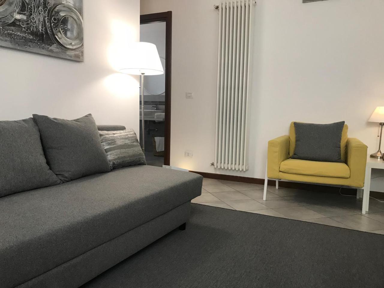 Suite House Mantova Exteriör bild