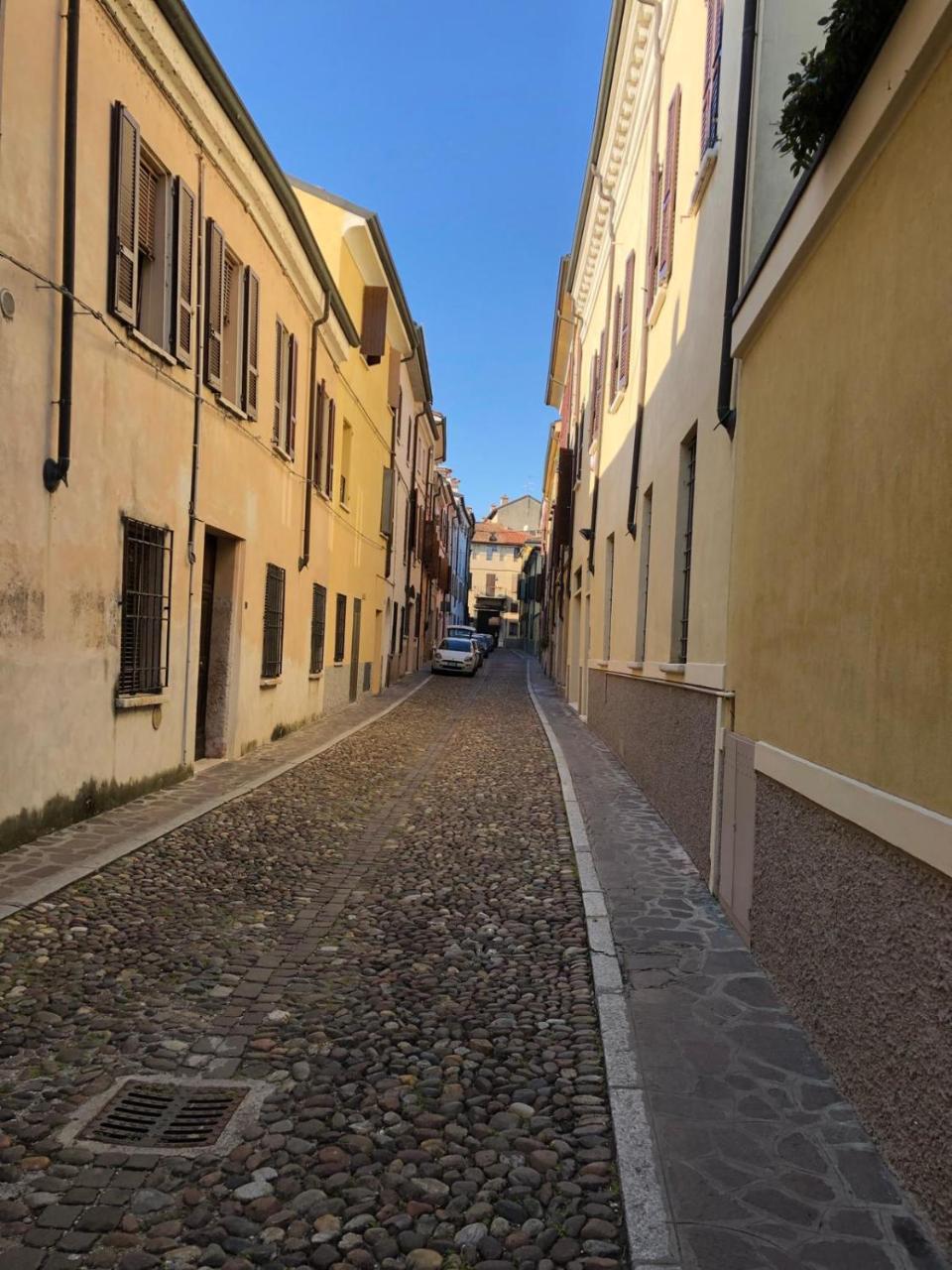 Suite House Mantova Exteriör bild
